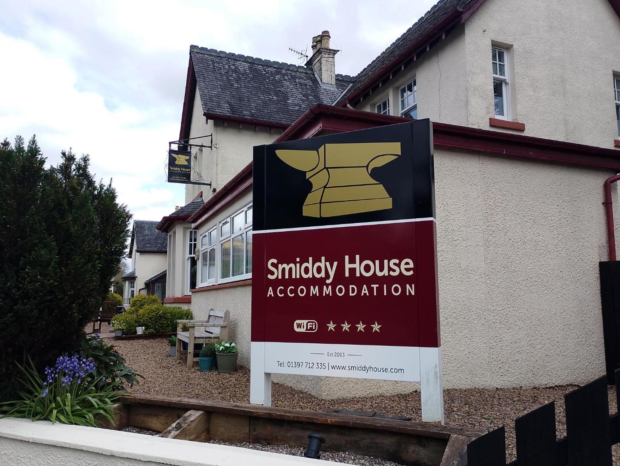 Smiddy House Bed & Breakfast Spean Bridge Exterior photo